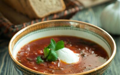 Borsjt: bietensoep met linzen en yoghurt